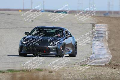 media/Dec-21-2025-Speed Ventures (Sun) [[49cb7d784c]]/Orange Group/Session 2/